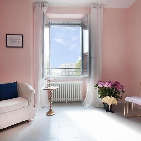 Santa Maria Square View - Family Apartment